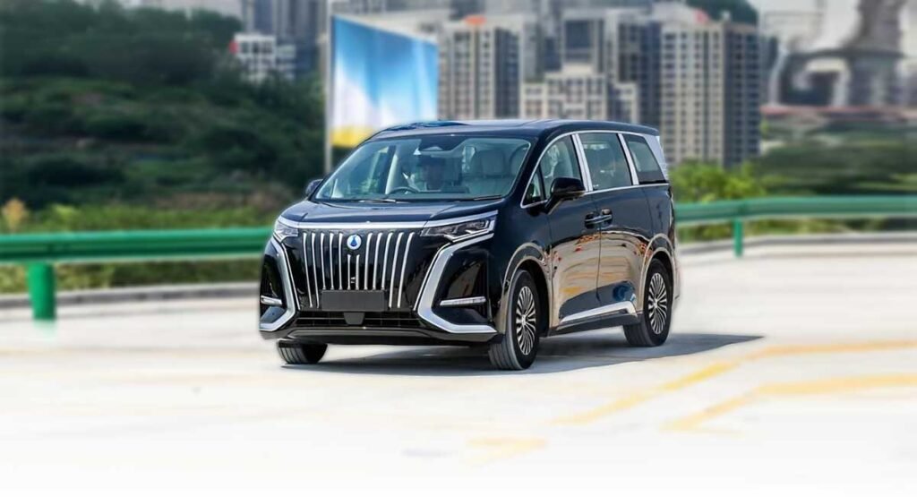 Dominasi Denza D9, Masuk 10 Besar Mobil Terlaris Juni 2025